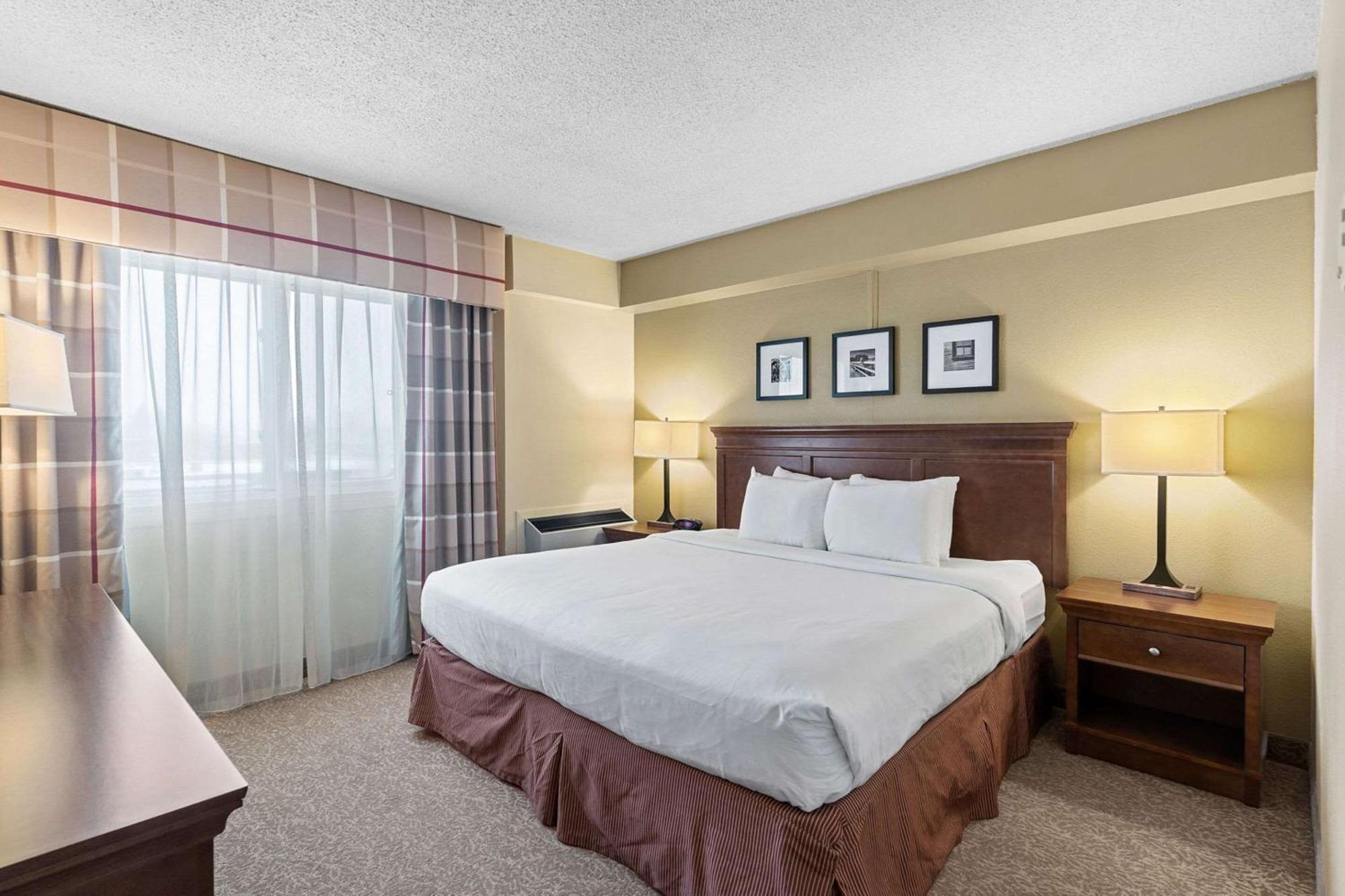 Country Inn & Suites By Radisson, Saskatoon, Sk Exteriér fotografie